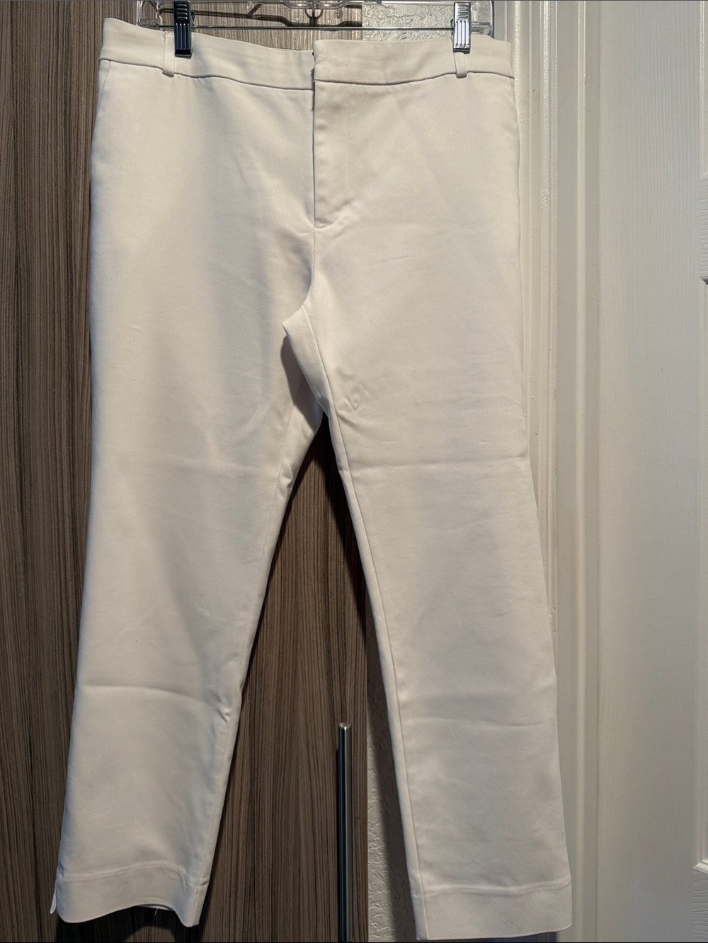 stradivarius White Cropped Women's Trousers